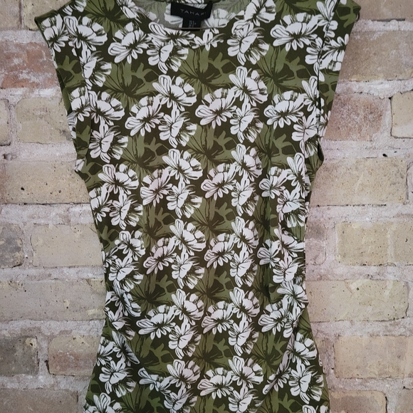 Fitted Tahari top - Picture 4 of 5